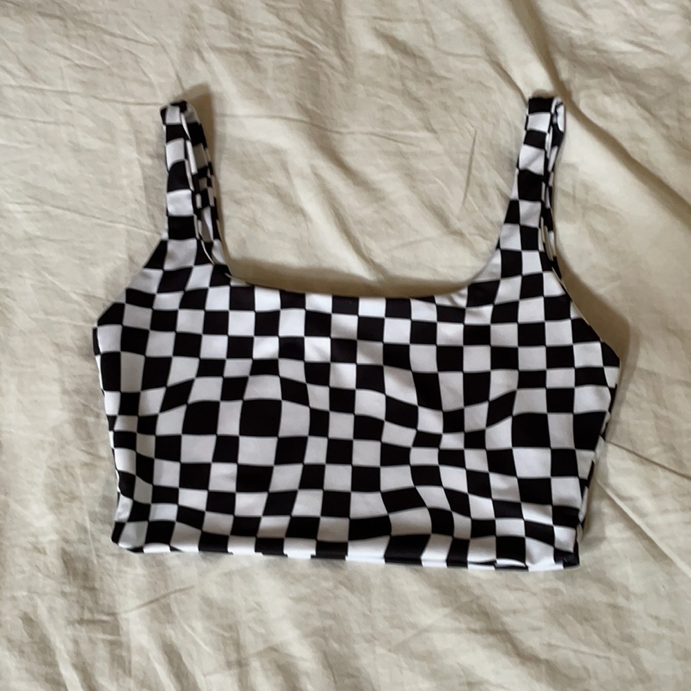 Psychedelic Checkered Crop Top - Picture 14 of 15